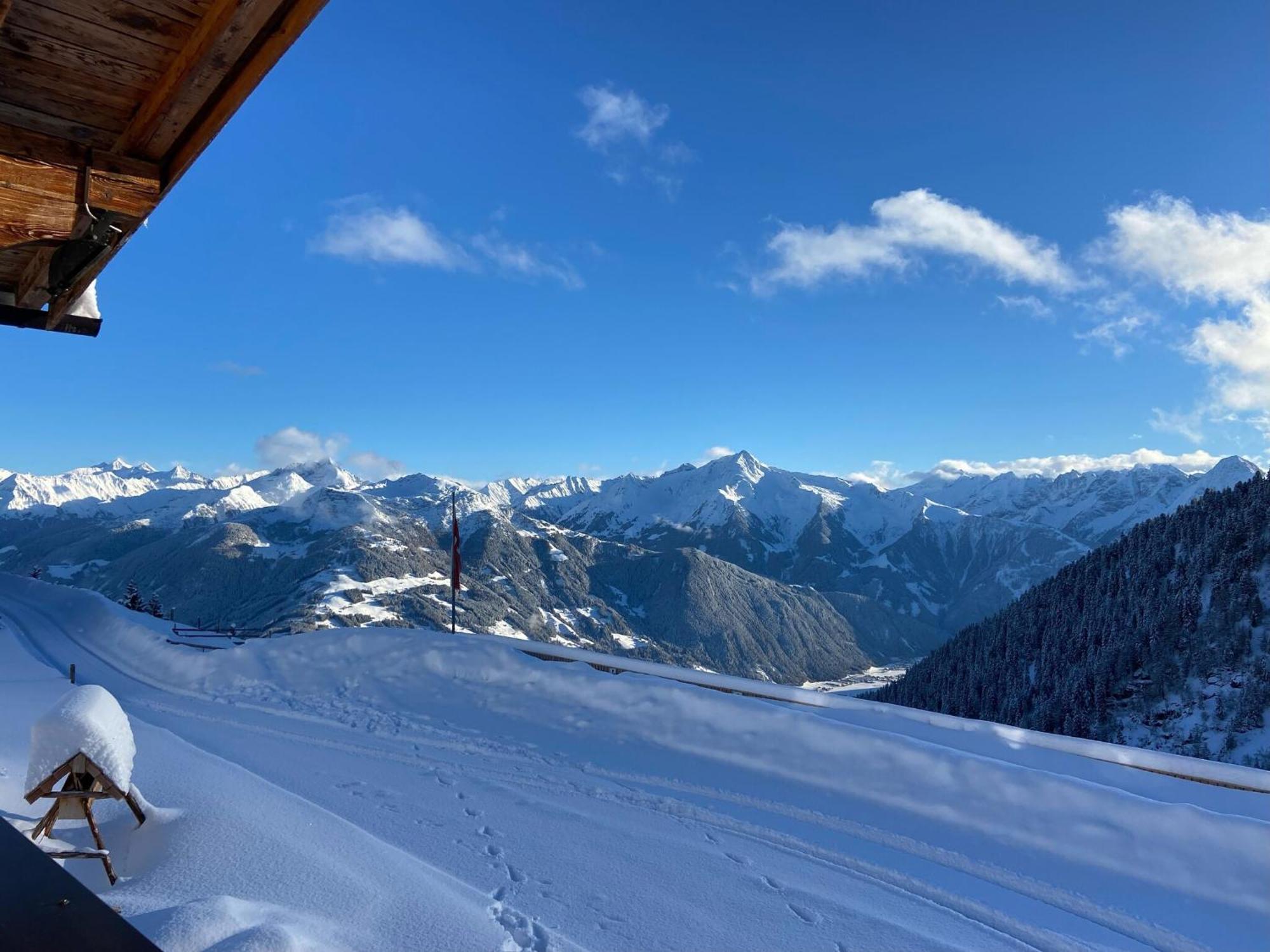 New Holiday Home On The Alm With Terrace And Balcony Zellberg Exteriér fotografie